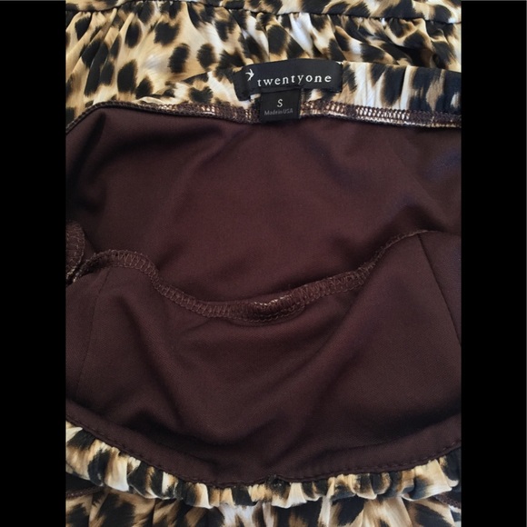 🐬 CLEARANCE ITEM: Twenty One Animal Print Strapless Dress/Tunic Top - Picture 6 of 8